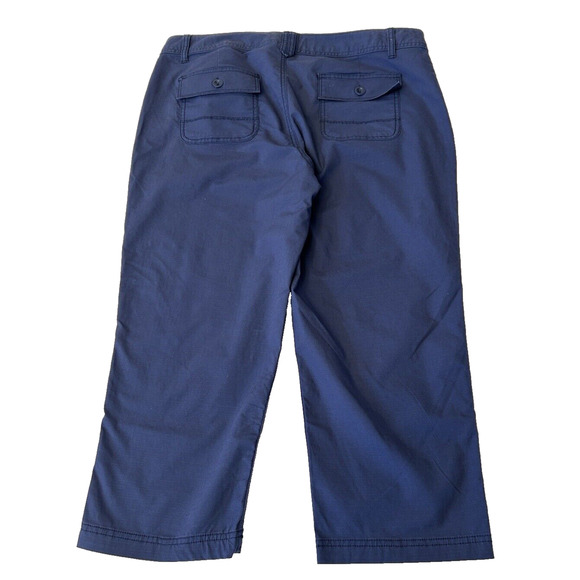 EDDIE BAUER Women's Ripstop Crop Cargo Hiking Pants Sz 14 Navy Outdoor Stretch - Picture 2 of 8